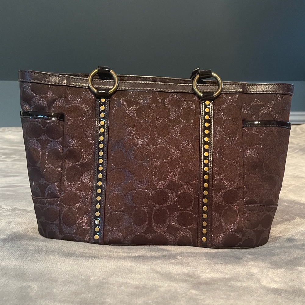 Coach Metallic Lurex Studded Jacquard Sig C Leather Tote w/ Matching Wristlet - Picture 3 of 9